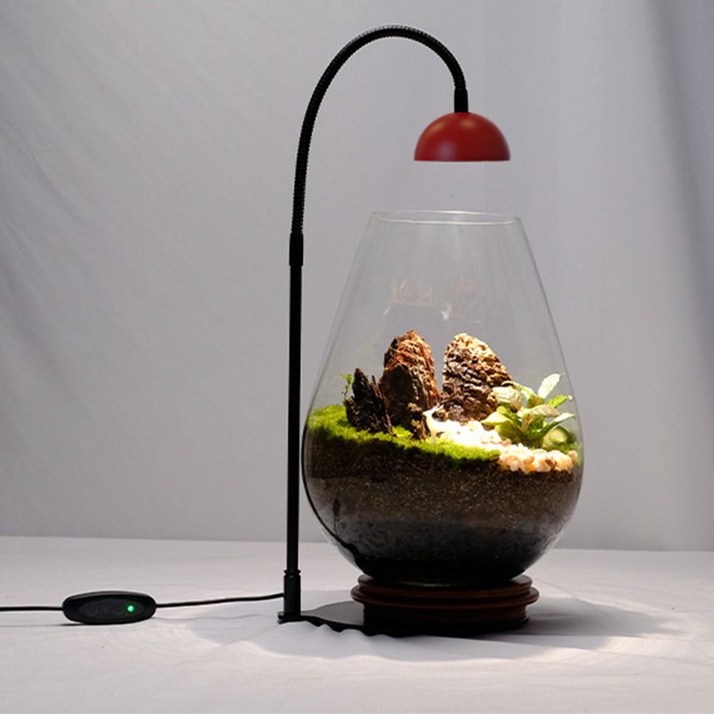 Plant Parent - Lampu Meja LED Tanaman dari Paduan